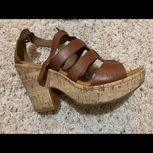 B.o.c brown leather wedge heel sandals